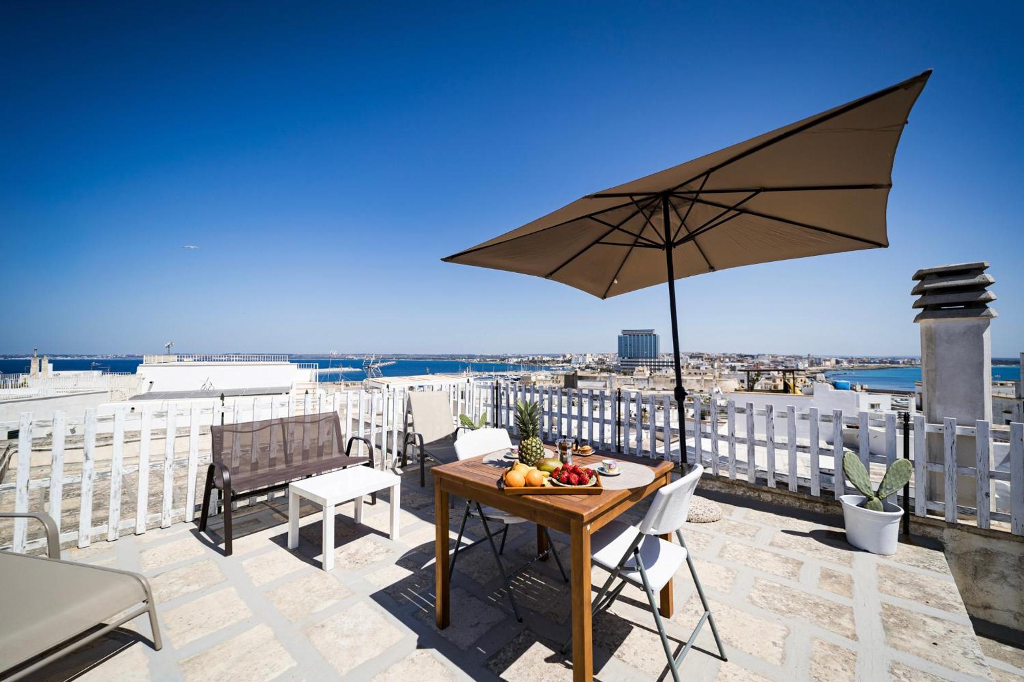 Corte De Maio - Exclusive Terrace - By Click Salento กัลลีโปลี ภายนอก รูปภาพ